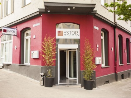 照片: Estor